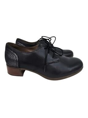 Dansko Black Lace-Up Low Heel Women's Oxfords Size 10 (EU 40)